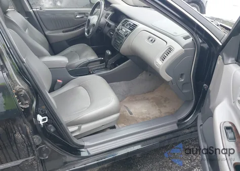 1999 Honda Accord Ex z USA, uszkodzony, nr VIN 1HGCG1653XA033999